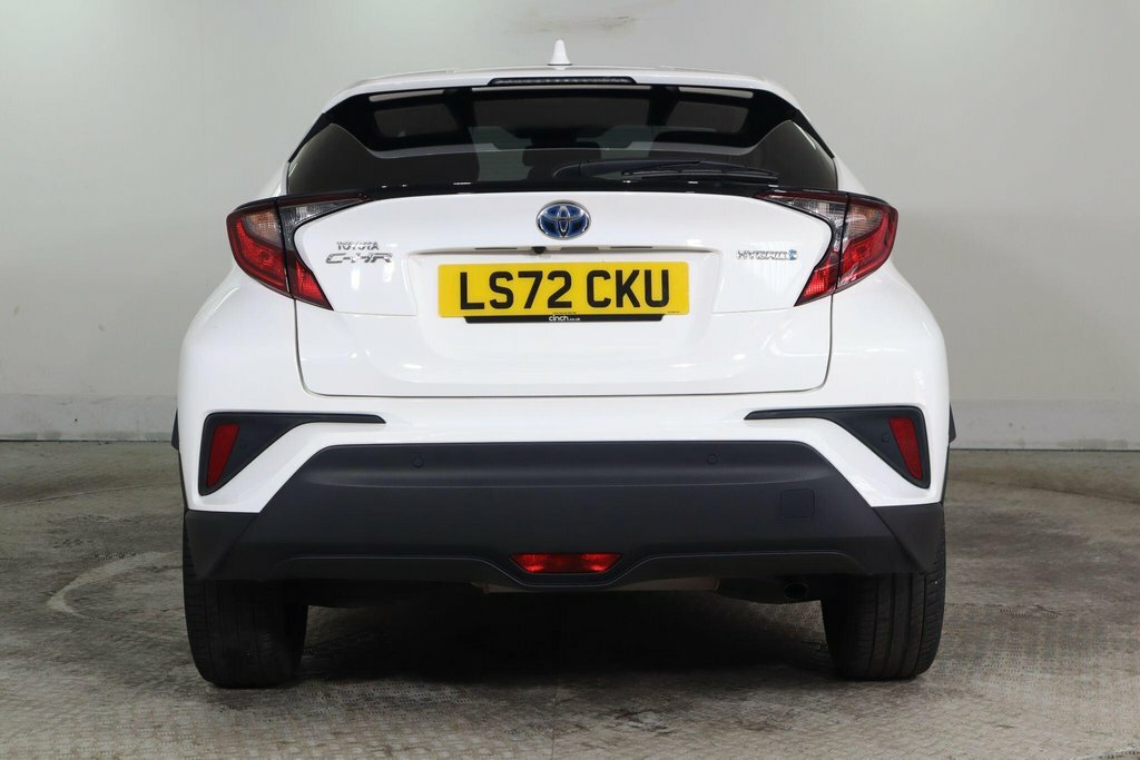 Toyota C-Hr 1.8L Design White #6