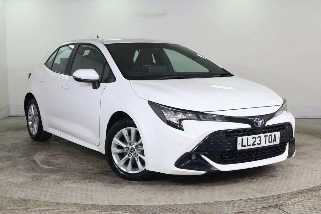 Toyota Corolla 1.8L Icon White