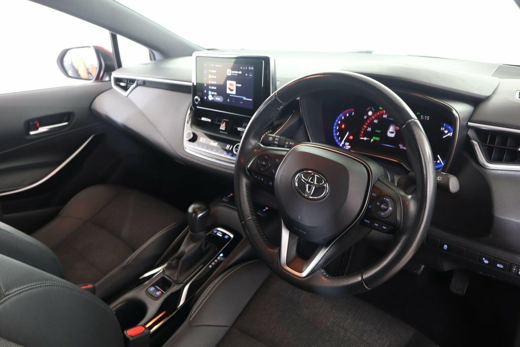 Toyota Corolla 1.8L Design Red #2