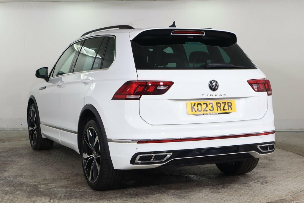 Volkswagen Tiguan 1.5L R-line White #4