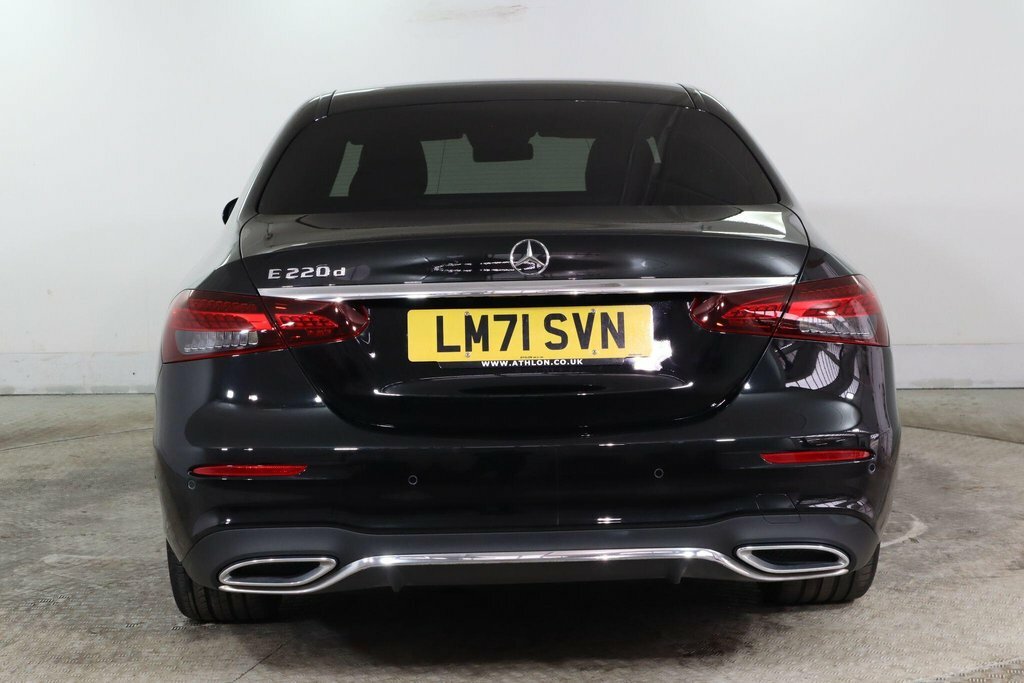 Mercedes-Benz E Class 2L Amg Line Black #6