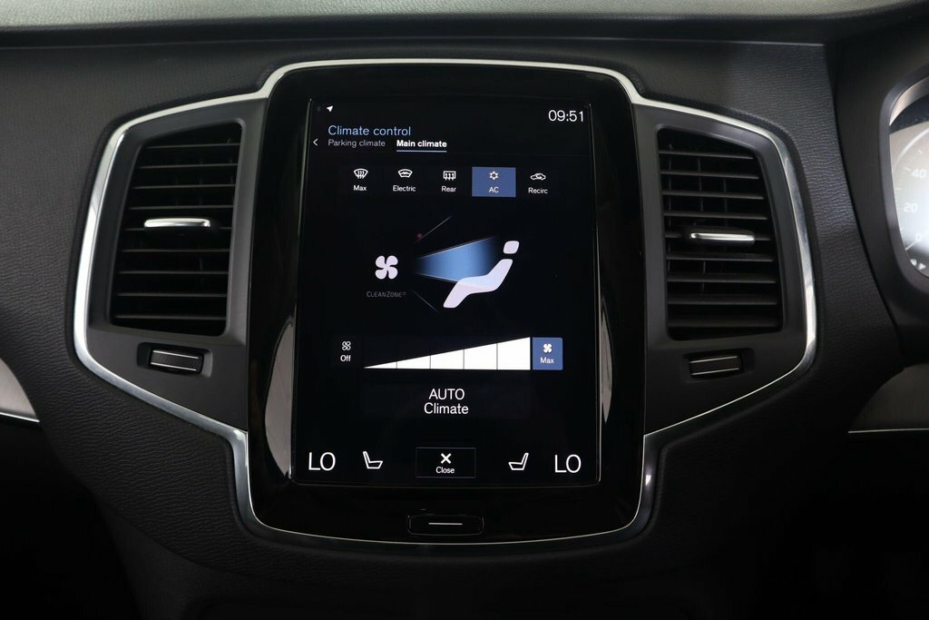 Volvo XC90 Inscription Black #35