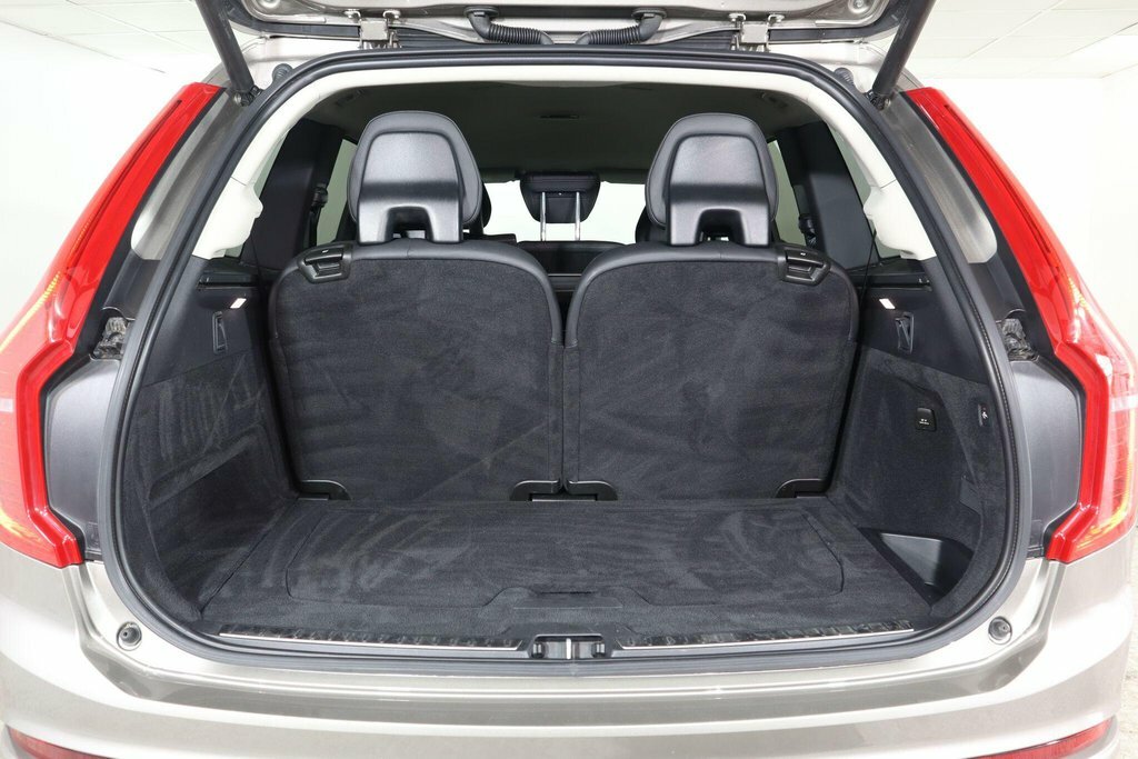 Volvo XC90 Inscription Black #44