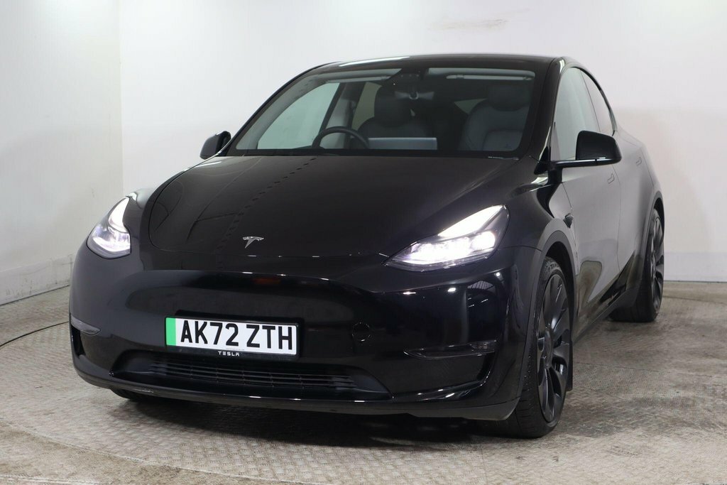 Tesla Model Y Suv Black #3