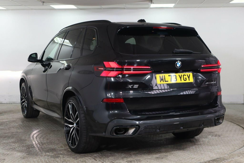 BMW X5 3L M Sport Black #4