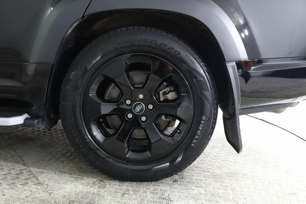 Land Rover Defender 130 X-dynamic Se Grey #35