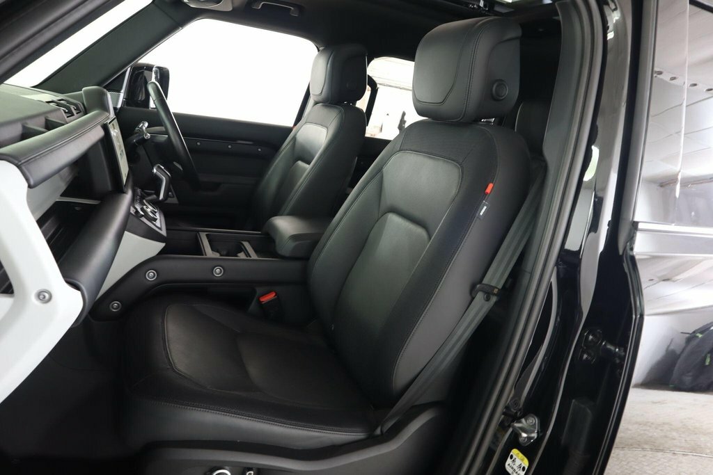 Land Rover Defender 130 X-dynamic Se Grey #50