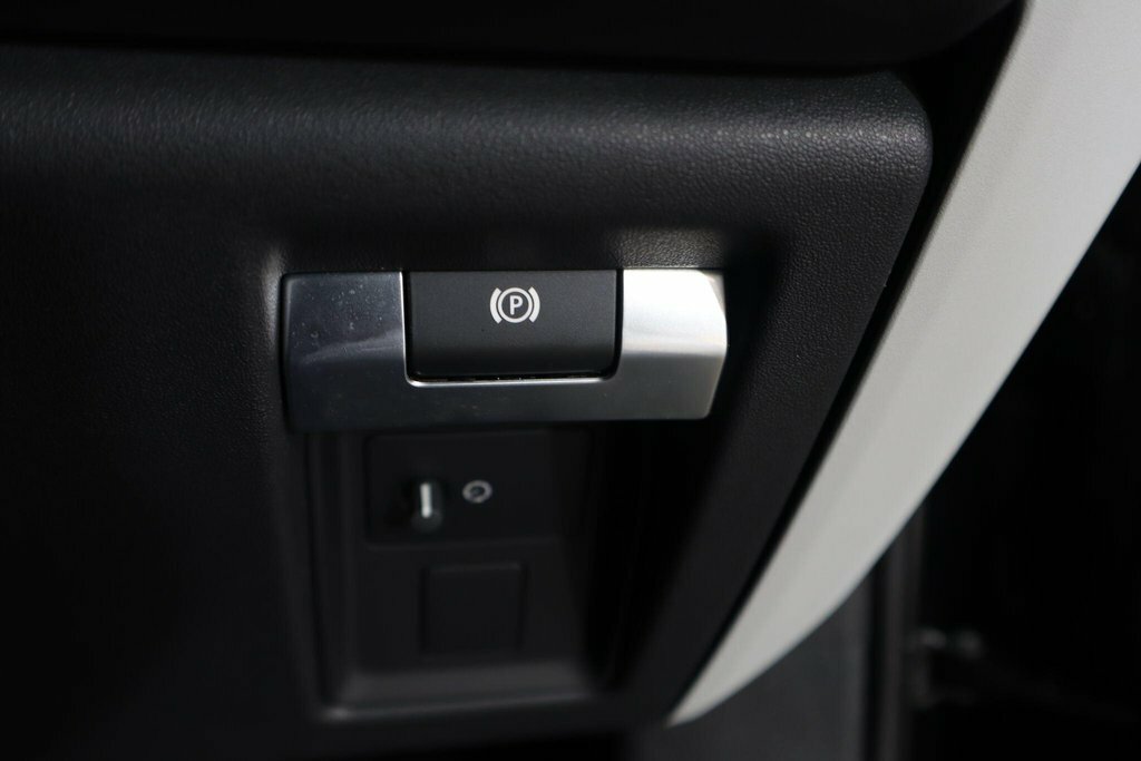 Land Rover Defender 130 X-dynamic Se Grey #24