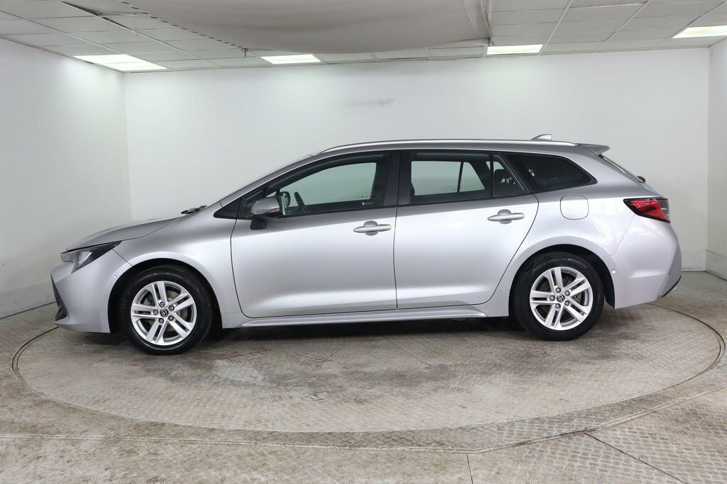Toyota Corolla 1.8L Icon Tech Silver #5