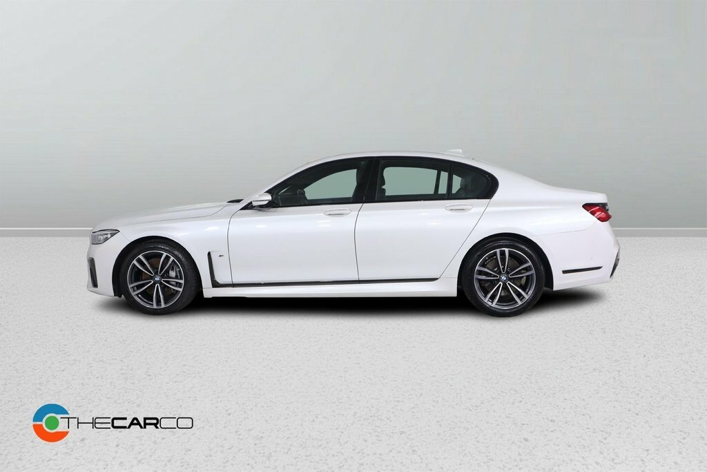 BMW 7 Series 3L M Sport White #5