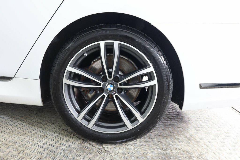 BMW 7 Series M Sport Black #29