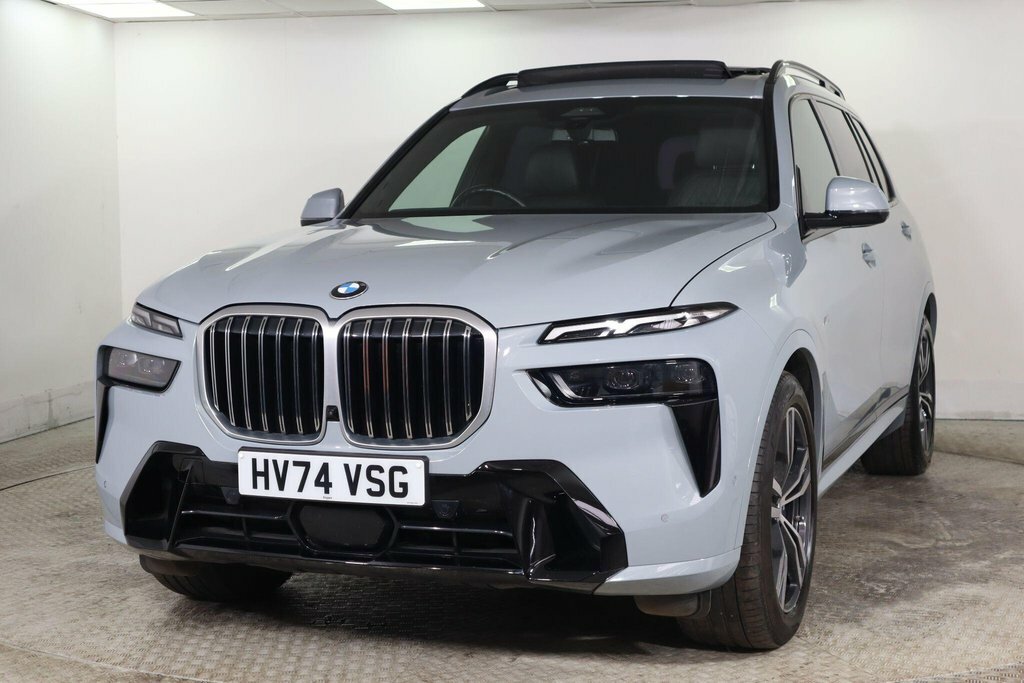 BMW X7 3L M Sport Grey #3