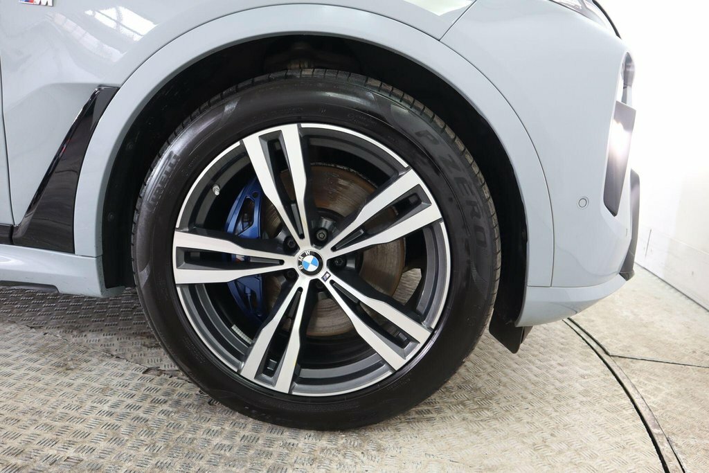 BMW X7 Xdrive40d Mht M Sport Step 2024 Black #26