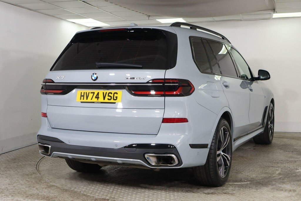 BMW X7 Xdrive40d Mht M Sport Step 2024 Black #8