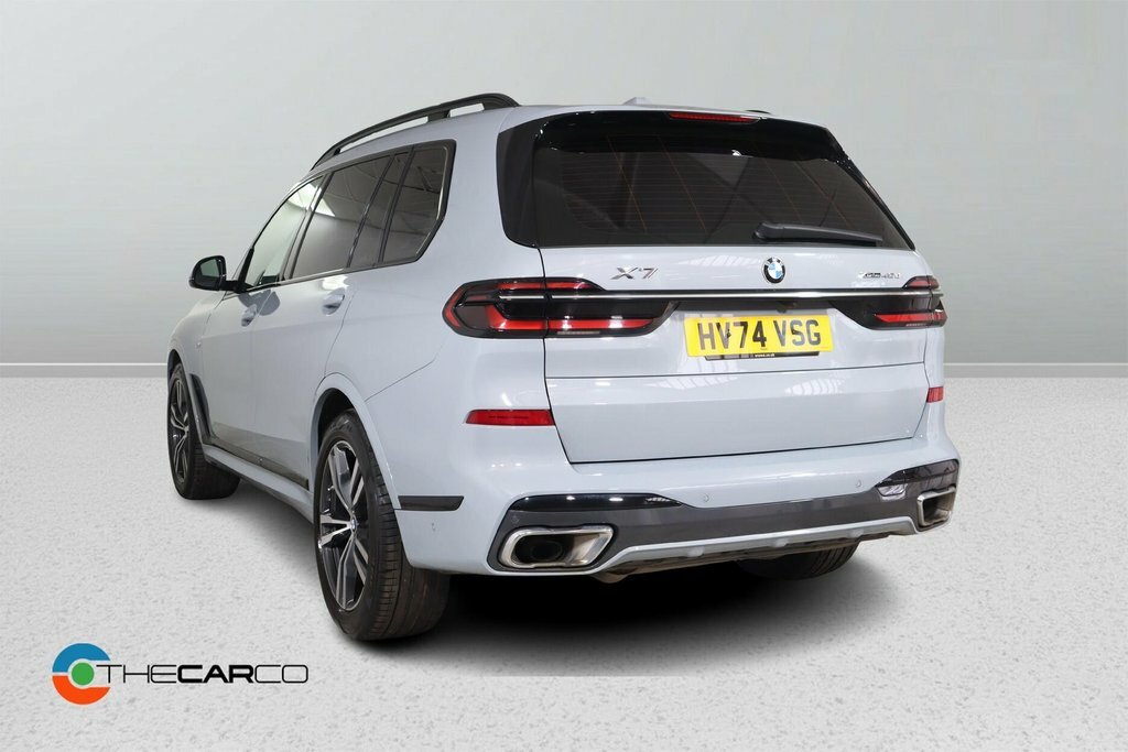 BMW X7 Xdrive40i Mht M Sport Step White #8