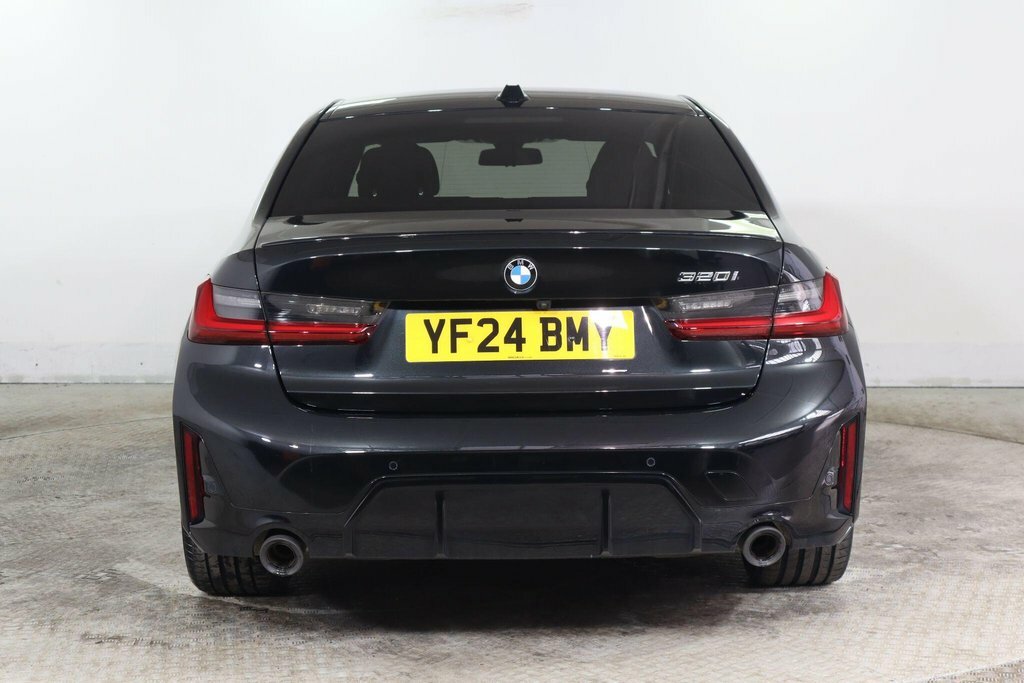 BMW 3 Series 2L M Sport Black #6