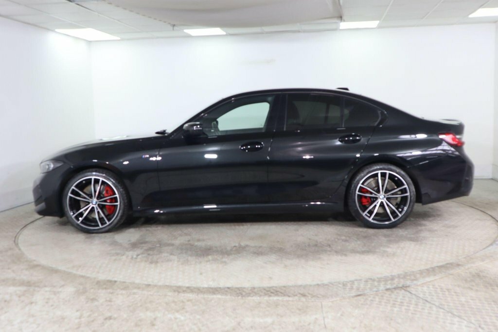 BMW 3 Series 2L M Sport Black #5