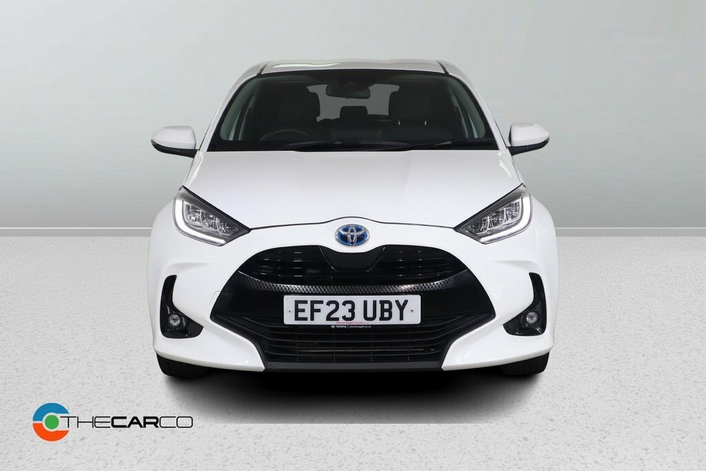 Toyota Yaris 1.5L Design EF23UBY White #3