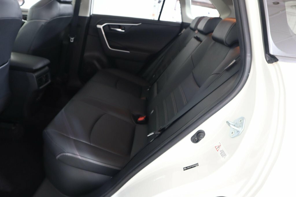 Toyota Rav 4 Estate Black #14