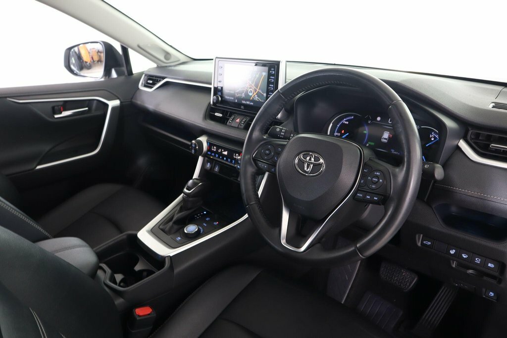 Toyota Rav 4 2.5L Excel White #2
