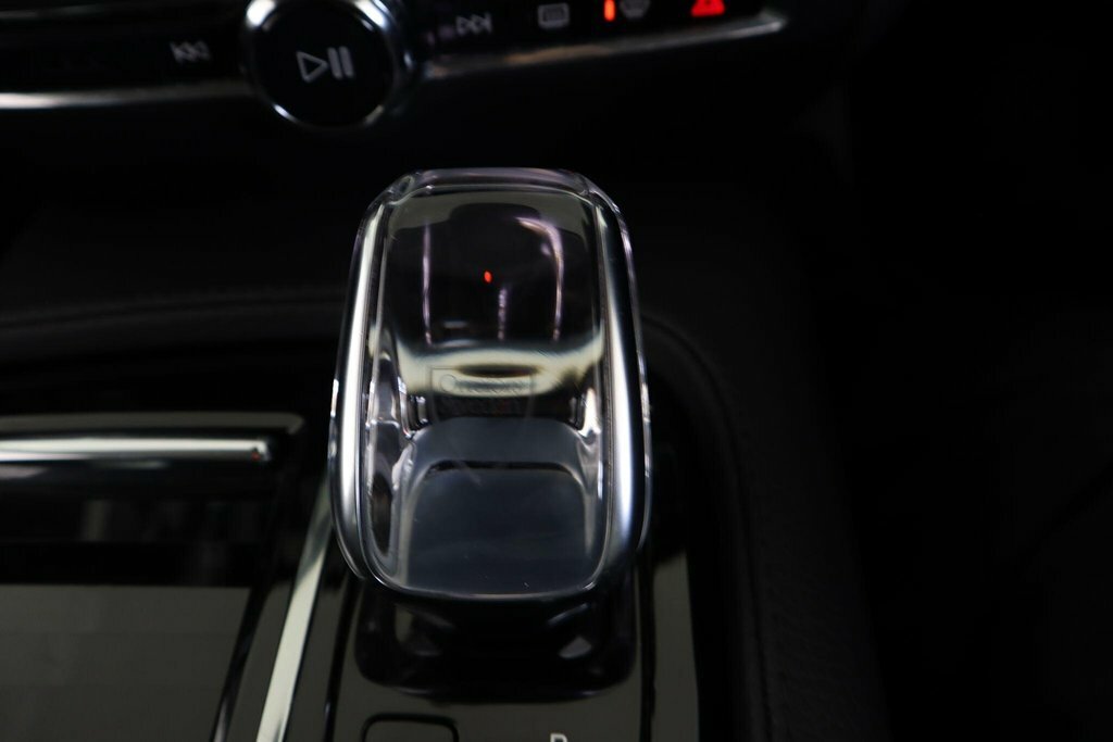 Volvo V60 2L R-design Black #46