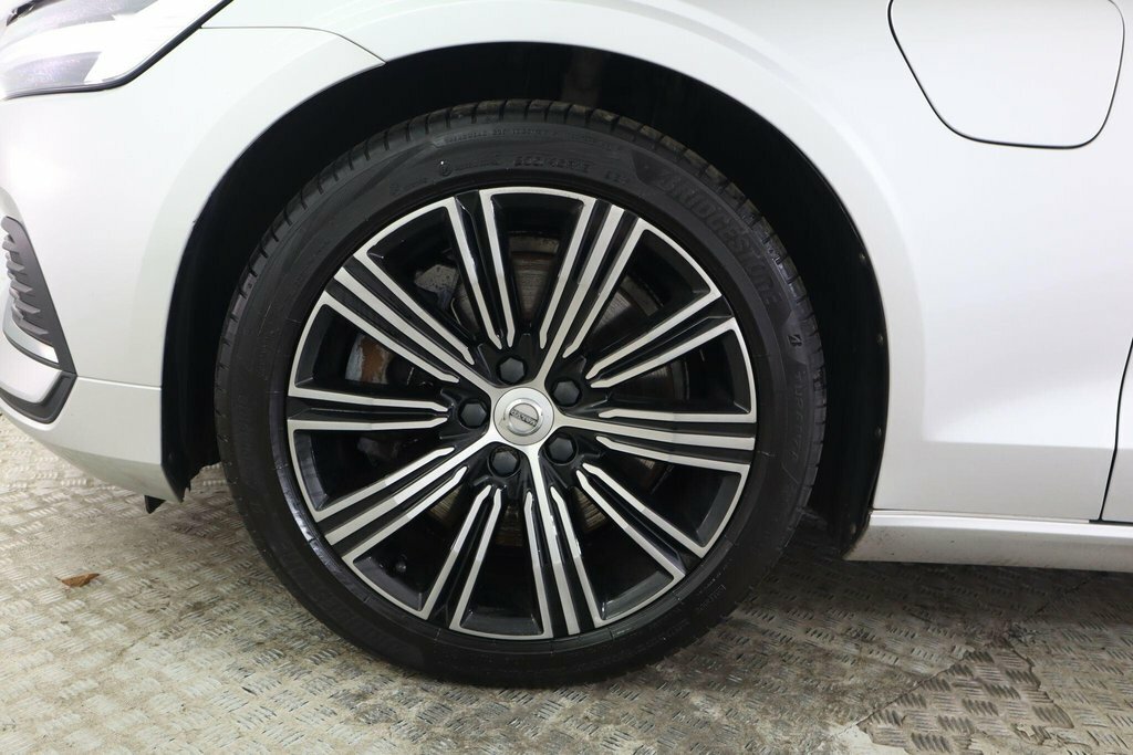 Volvo V60 2L R-design Black #28