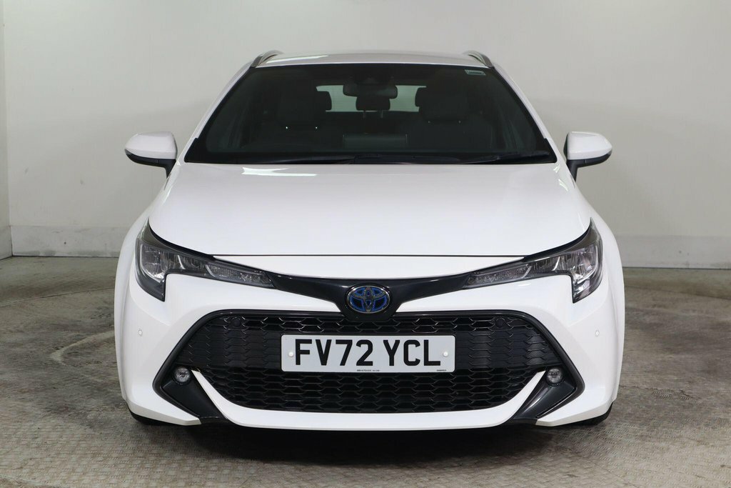 Toyota Corolla 1.8L Icon Tech White #2