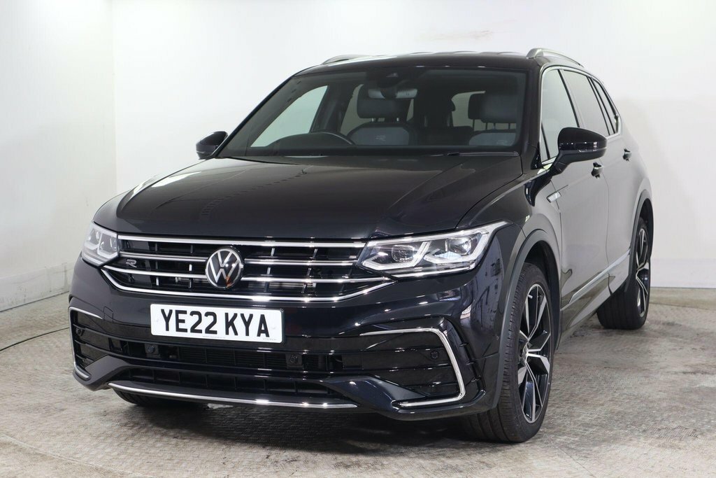 Volkswagen Tiguan Allspace 2L R-line Black #3
