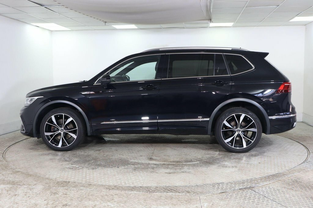 Volkswagen Tiguan Allspace 2L R-line Black #5