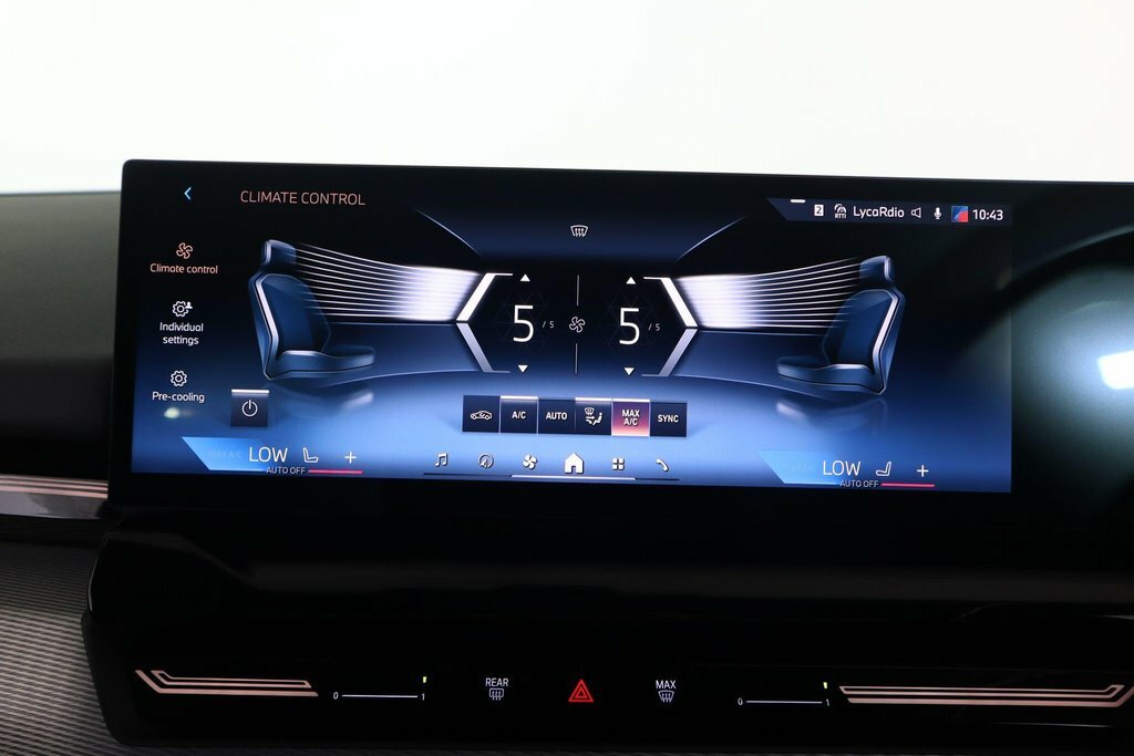 BMW 5 Series 530E M Sport Black #34
