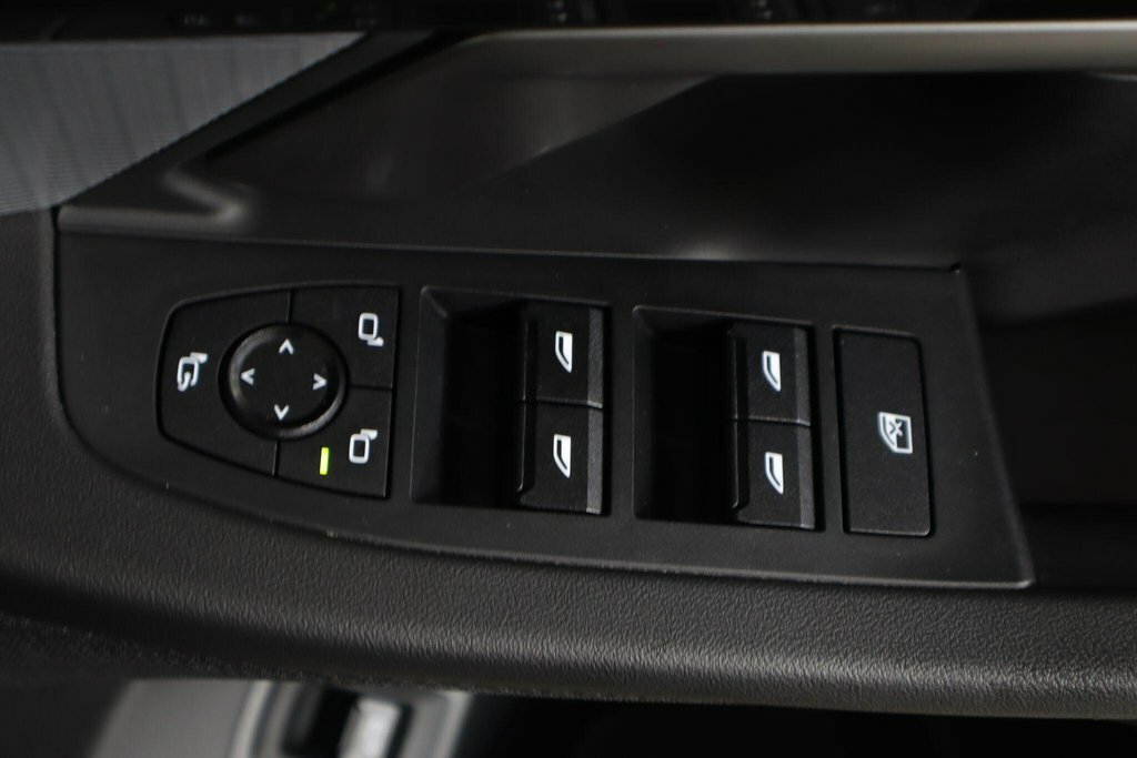 BMW 5 Series 530E M Sport Black #26