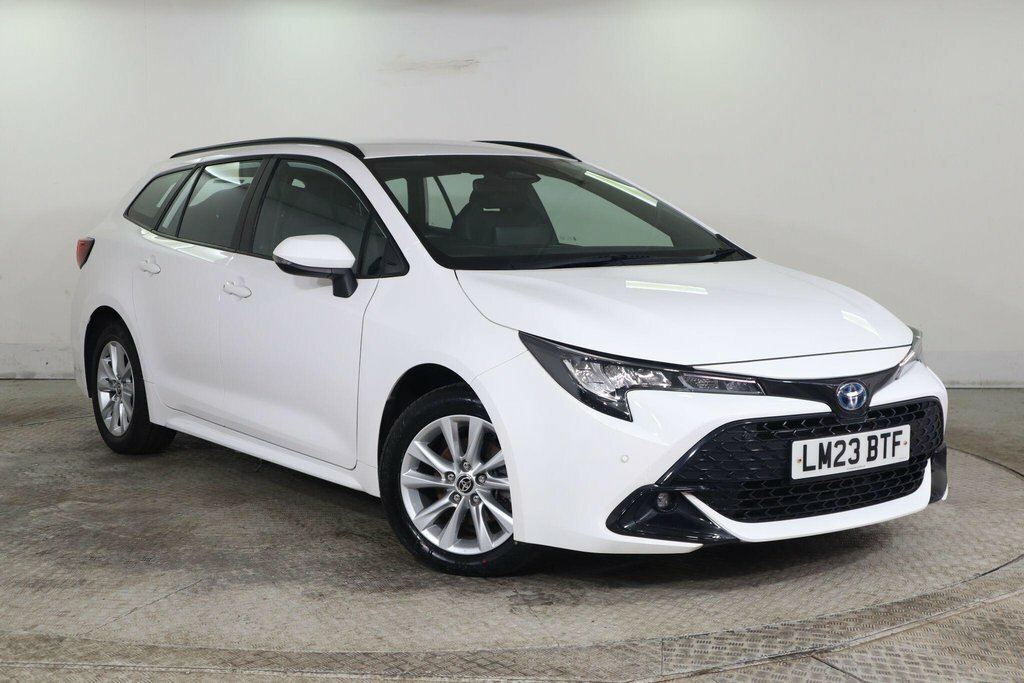 Toyota Corolla 1.8L Icon White