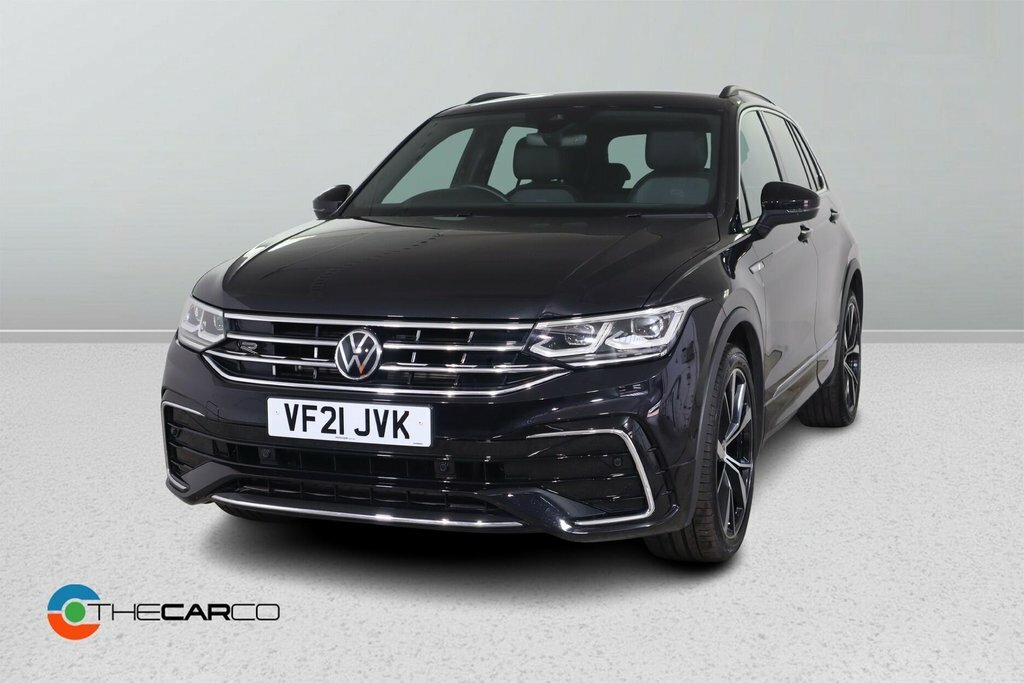 Volkswagen Tiguan 1.5L R-line VF21JVK Black #4