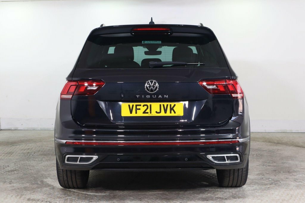 Volkswagen Tiguan 1.5L R-line Black #6