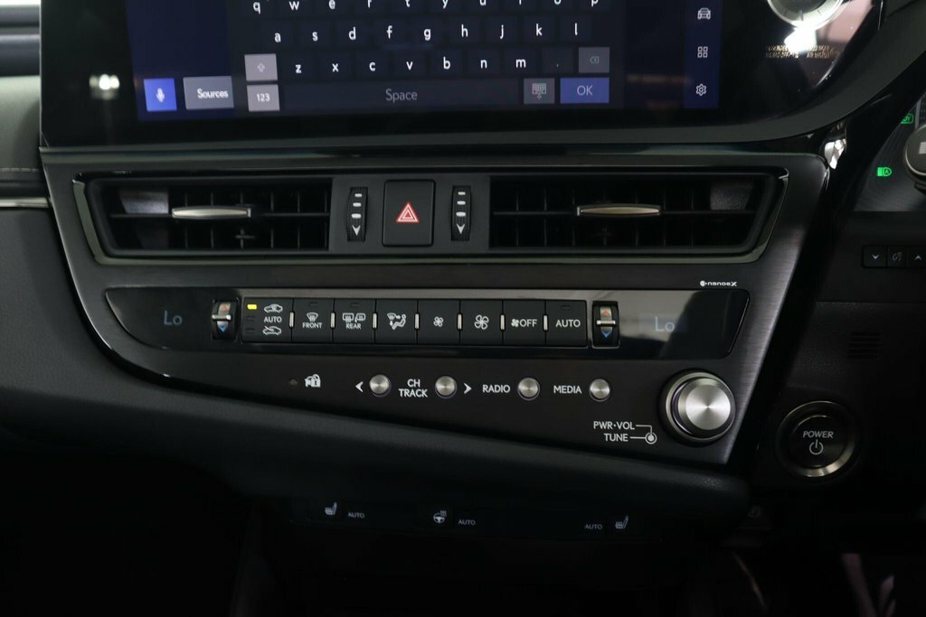 Lexus ES 300H 2.5 Cvt Premium Edition Green #24