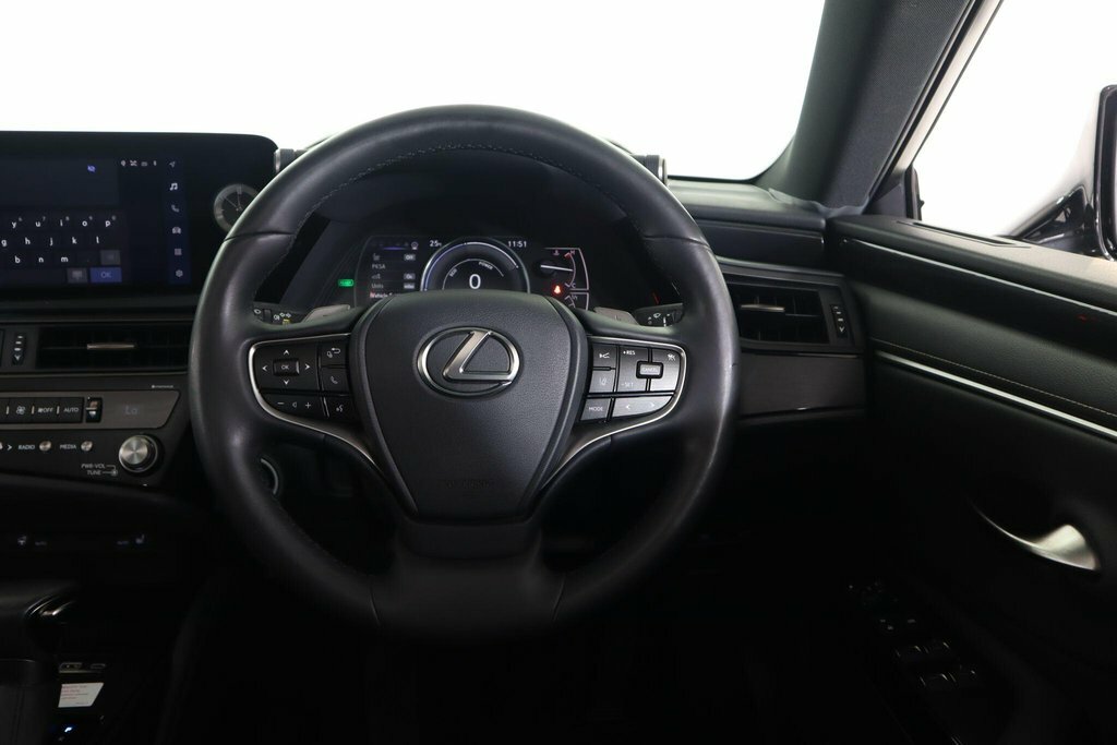 Lexus ES 300H 2.5 Cvt Premium Edition Green #41