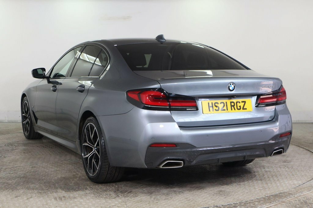 BMW 5 Series 2L M Sport Blue #4