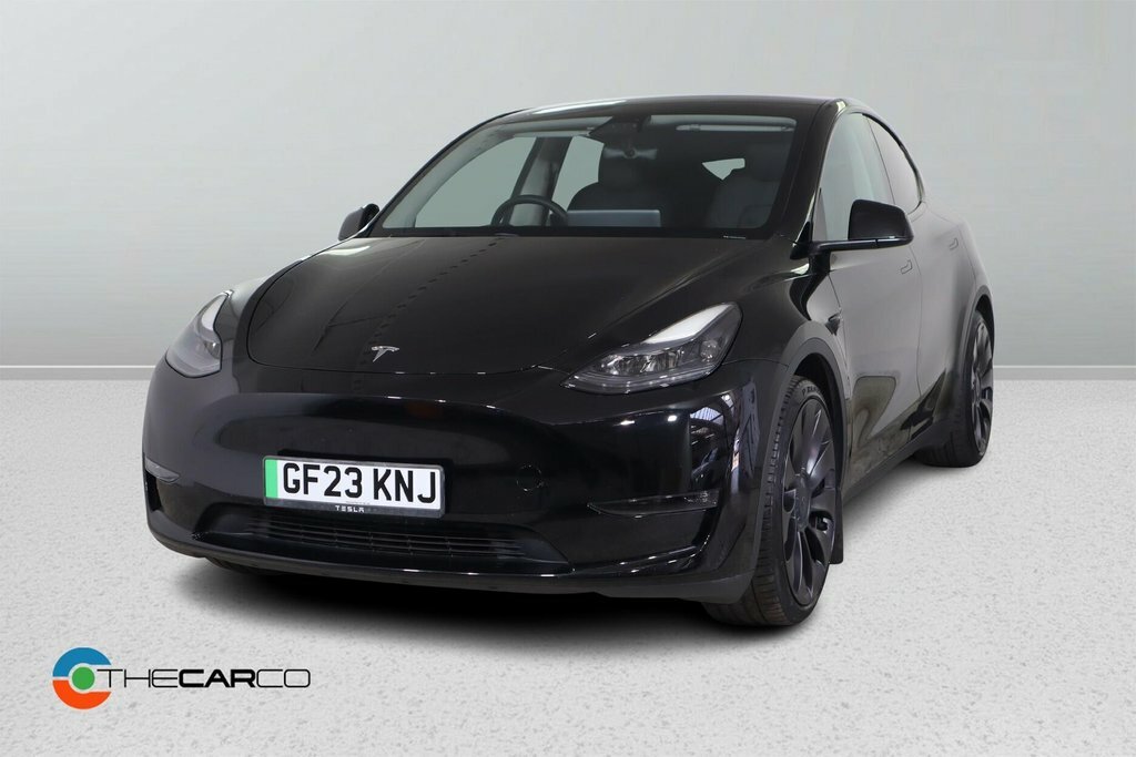 Tesla Model Y Suv GF23KNJ Black #4