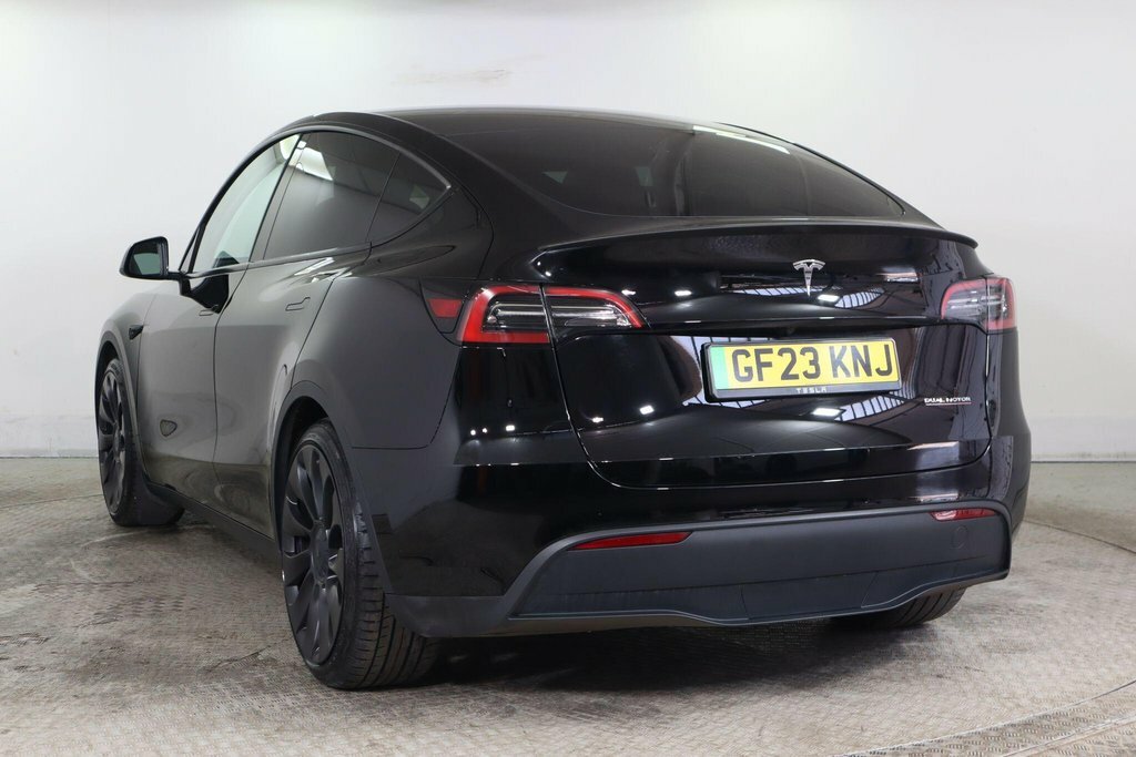 Tesla Model Y Suv Black #4