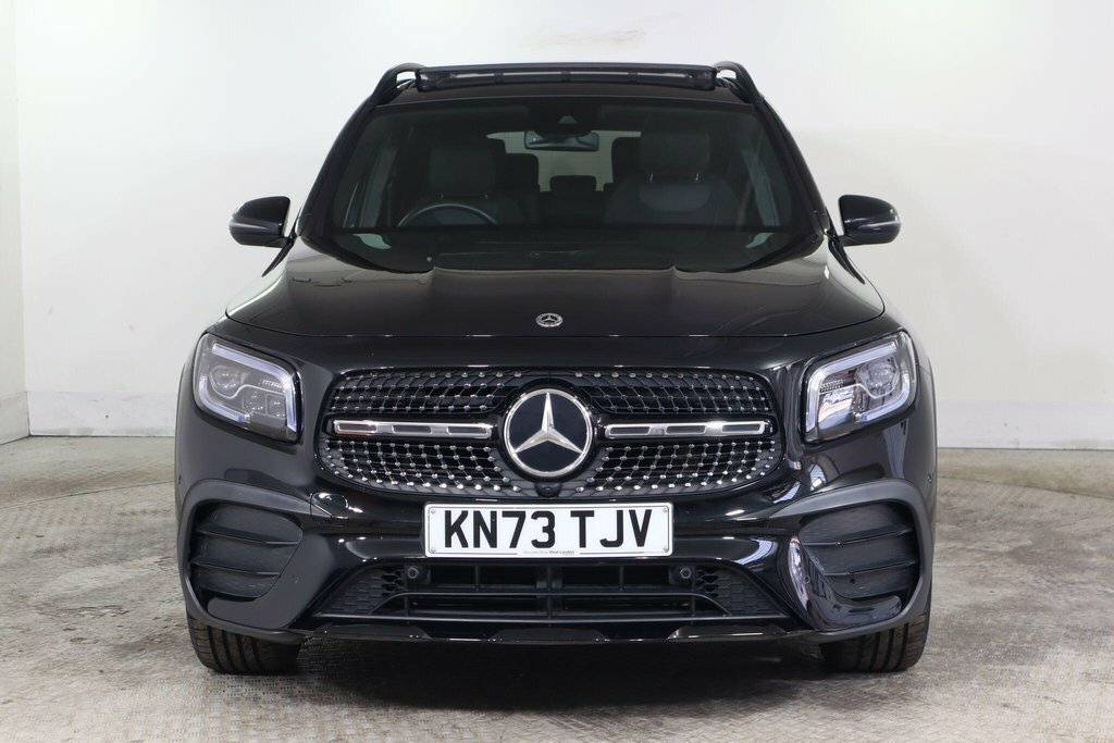 Mercedes-Benz GLB Class 1.3L Amg Line Night Edition Black #2