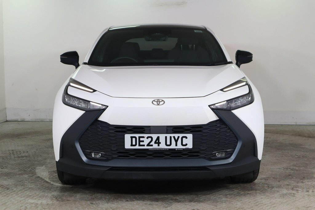 Toyota C-Hr 1.8L Design White #2