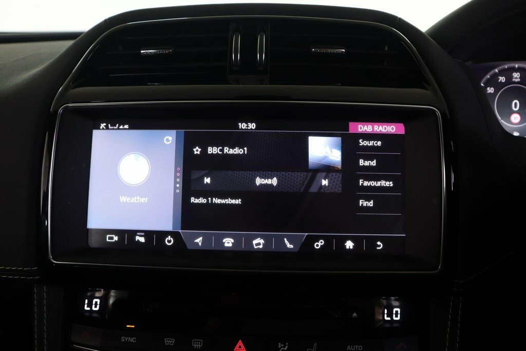 Jaguar F-Pace 2.0 I4 180Ps R-sport Awd Black #34