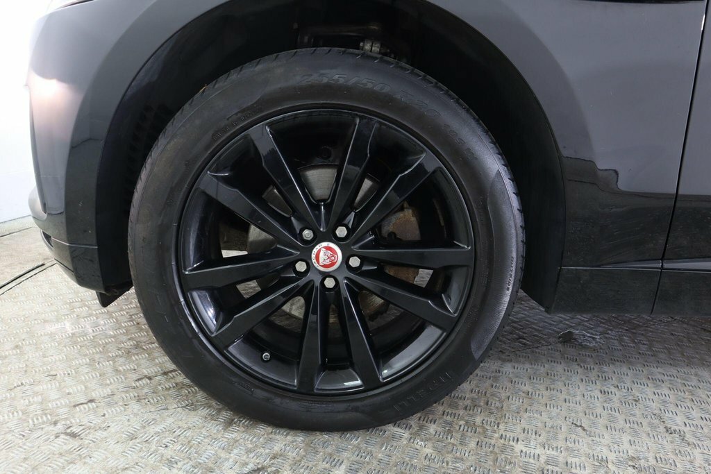 Jaguar F-Pace 2.0 I4 180Ps R-sport Awd Black #28