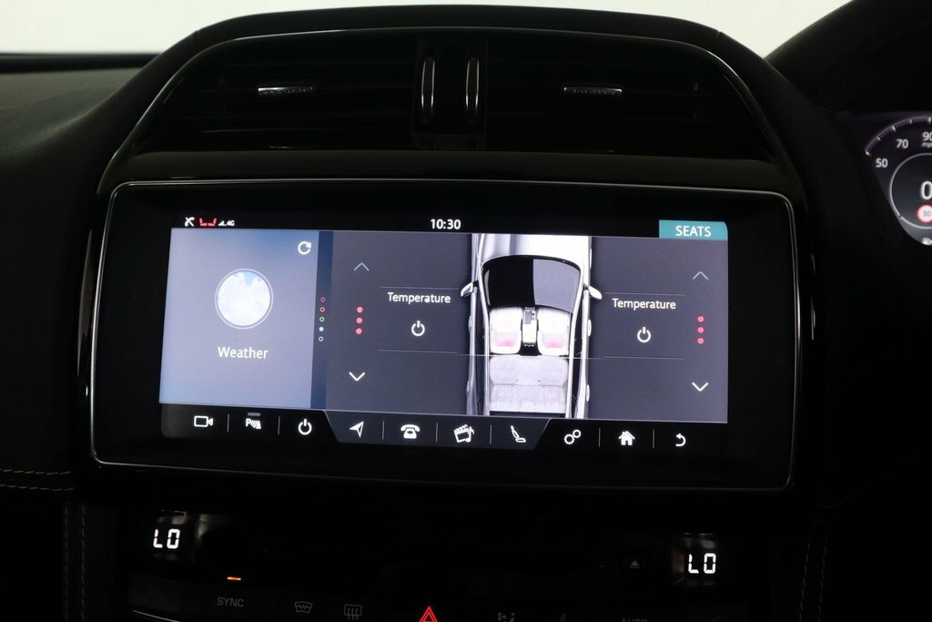 Jaguar F-Pace 2.0 I4 180Ps R-sport Awd Black #30
