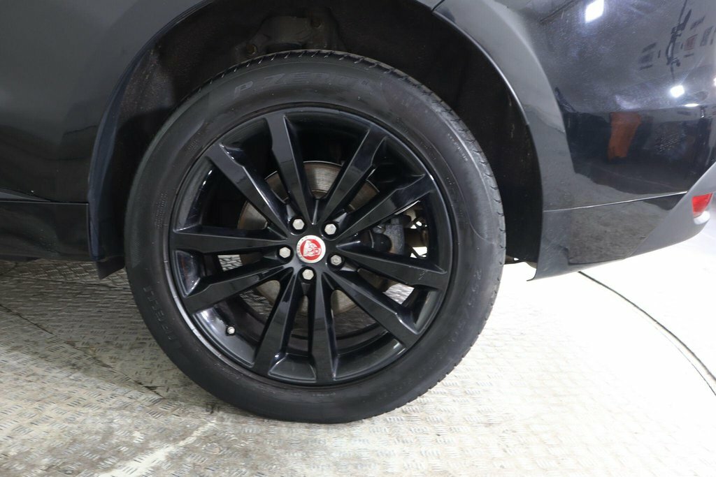 Jaguar F-Pace 2.0 I4 180Ps R-sport Awd Black #27