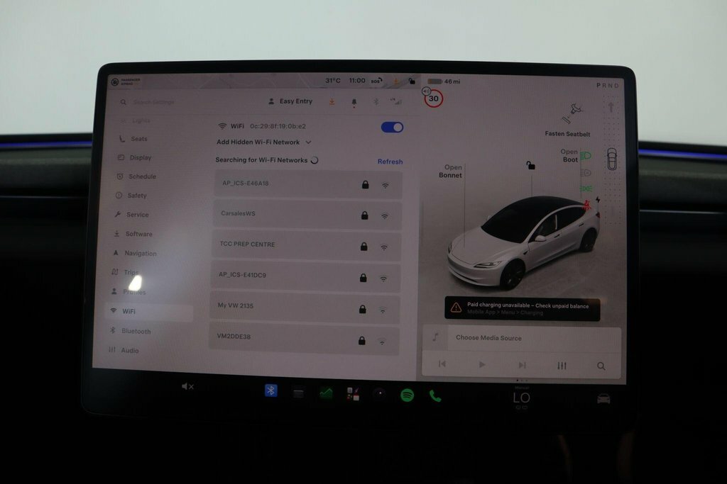 Tesla Model 3 Saloon Saloon Rwd 208 Ps 2024 White #40
