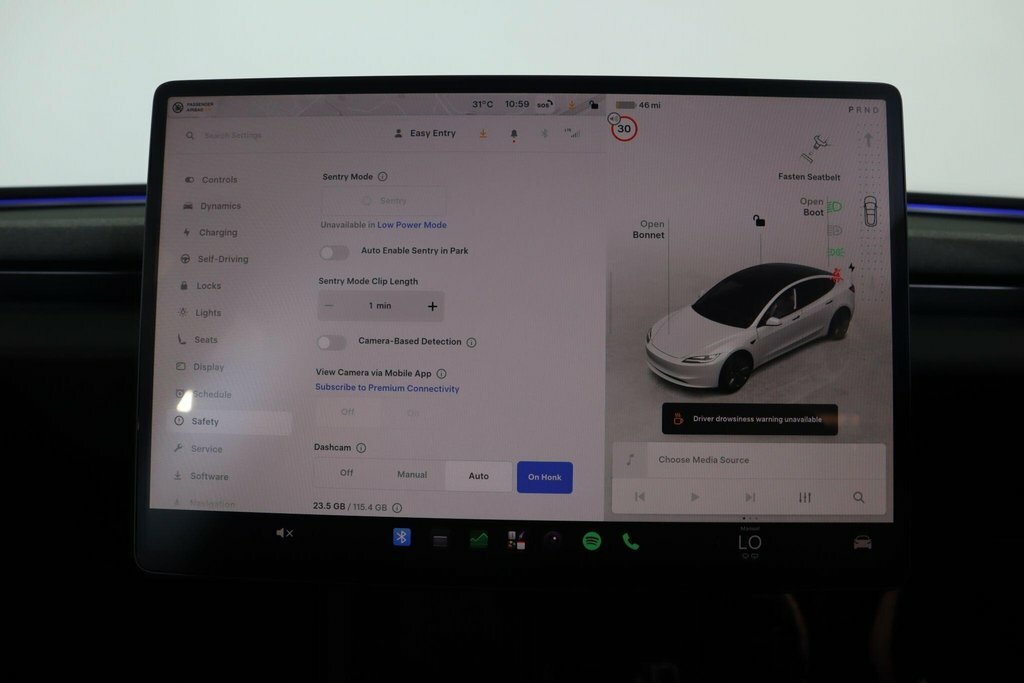 Tesla Model 3 Saloon Saloon Rwd 208 Ps 2024 White #53