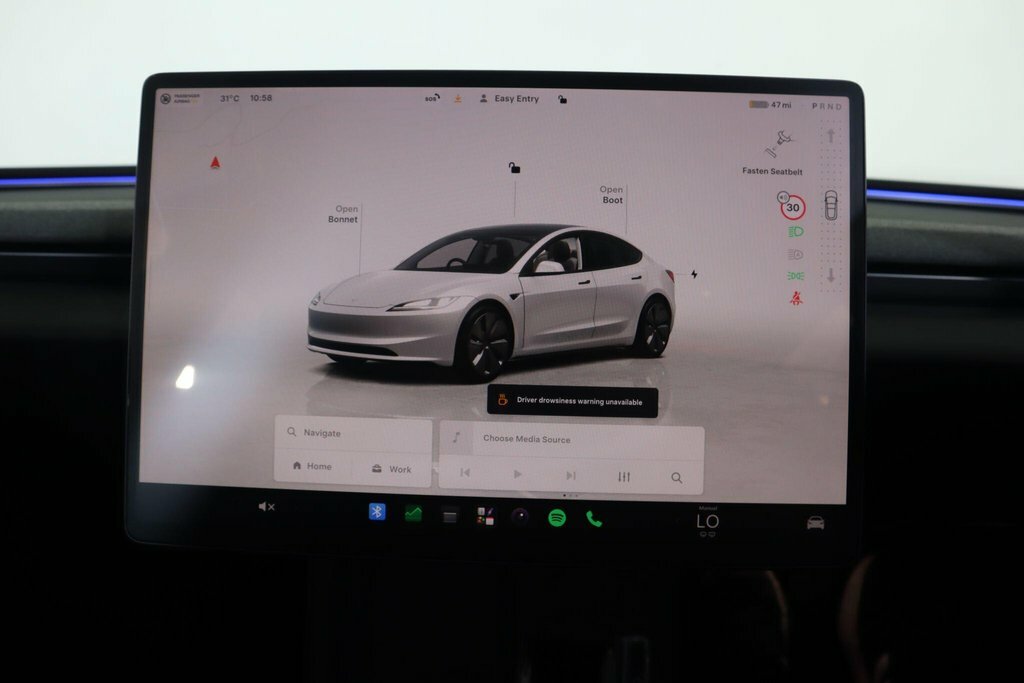 Tesla Model 3 Saloon Saloon Rwd 208 Ps 2024 White #22