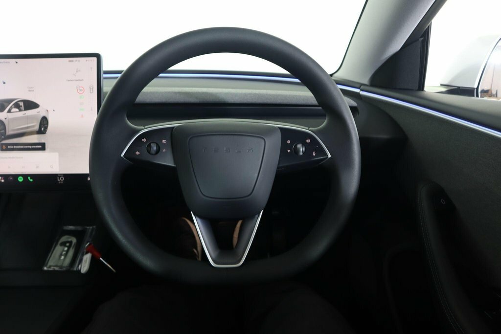 Tesla Model 3 Saloon Saloon Rwd 208 Ps 2024 White #48
