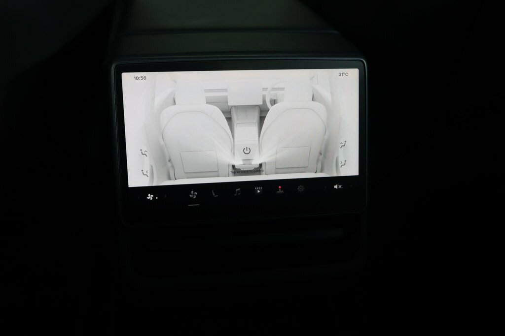 Tesla Model 3 Saloon Saloon Rwd 208 Ps 2024 White #44